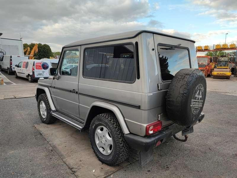 Mercedes G 270 2.7 CDI - SUVSUV: slika 5 Mercedes G 270 2.7 CDI - SUVSUV: slika 5
