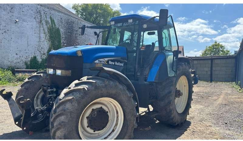 New Holland TM175 - Traktor: slika 1 New Holland TM175 - Traktor: slika 1