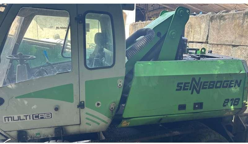Sennebogen 818 - Bager za obradu otpada/ Industrije: slika 3 Sennebogen 818 - Bager za obradu otpada/ Industrije: slika 3