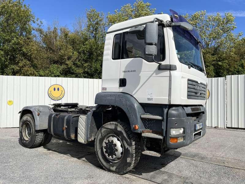 MAN TGA 18.440 4X4 - Tegljač: slika 1 MAN TGA 18.440 4X4 - Tegljač: slika 1