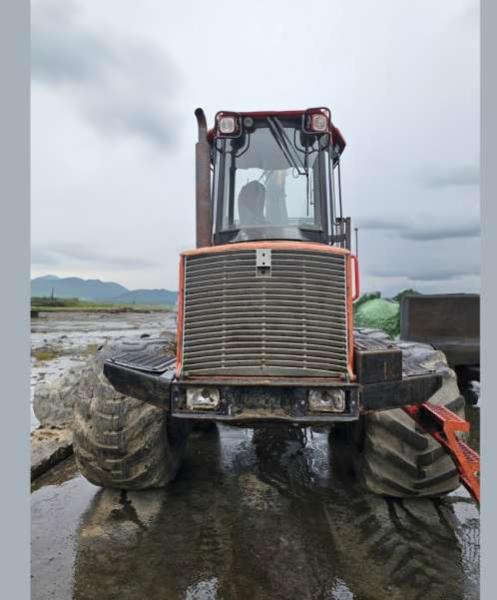 VALMET 840.4 - Šumarski traktor: slika 5 VALMET 840.4 - Šumarski traktor: slika 5