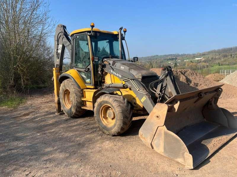 Volvo BL71B - Bager utovarivač: slika 2 Volvo BL71B - Bager utovarivač: slika 2