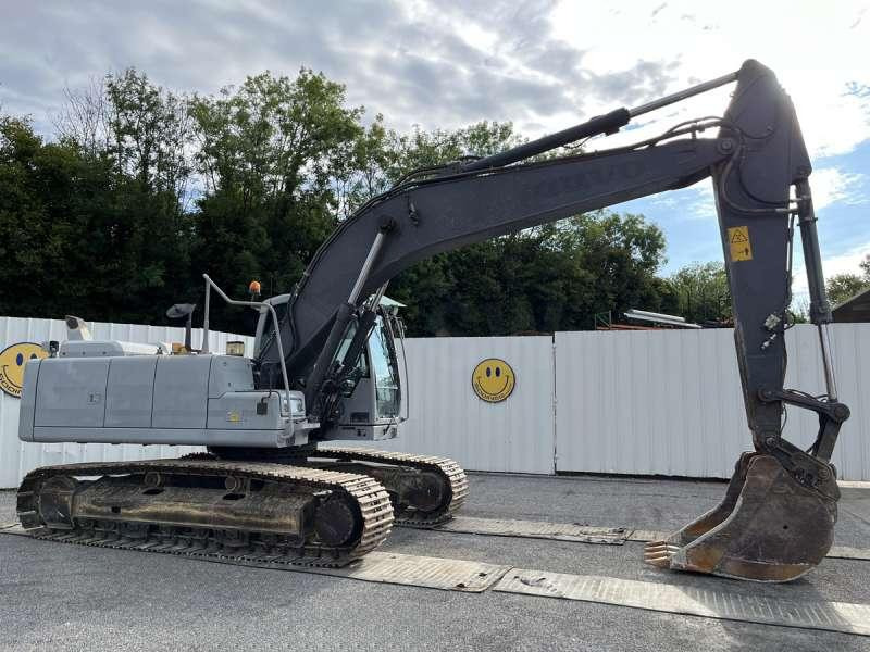 Volvo EC220DL - Bager guseničar: slika 1 Volvo EC220DL - Bager guseničar: slika 1