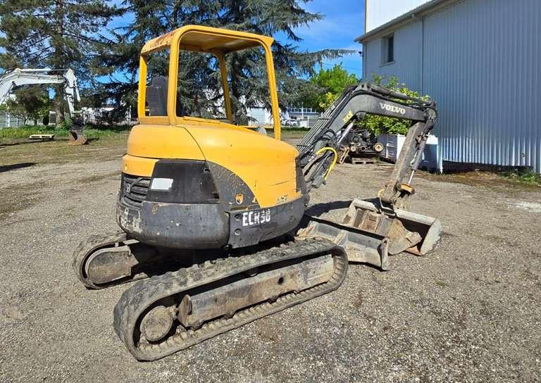 Volvo ECR38 - Mini bager: slika 4 Volvo ECR38 - Mini bager: slika 4