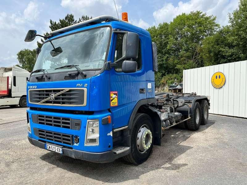 Volvo FM12 - 340 - Kamion sa hidrauličnom kukom: slika 2 Volvo FM12 - 340 - Kamion sa hidrauličnom kukom: slika 2