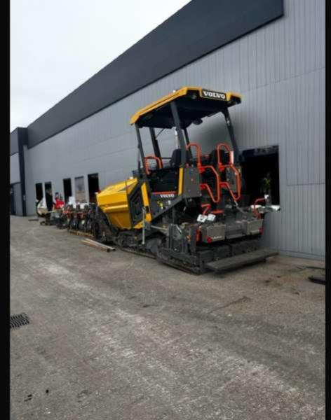 Volvo Finisseur P2820D MACHINE SUISSE - Asfaltni finišer: slika 2 Volvo Finisseur P2820D MACHINE SUISSE - Asfaltni finišer: slika 2