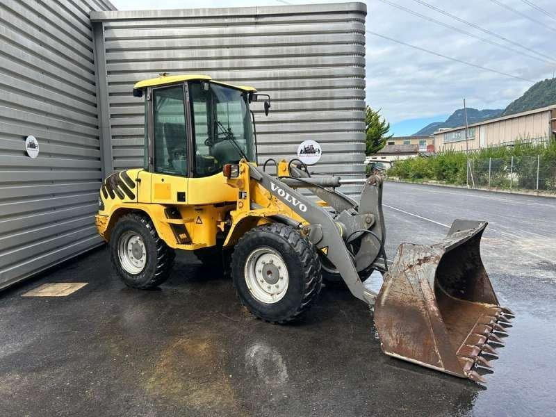 Volvo L30Z - Zglobni utovarivač: slika 1 Volvo L30Z - Zglobni utovarivač: slika 1
