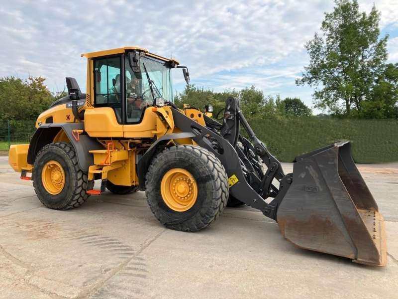 Volvo L90H - Utovarivač točkaš: slika 1 Volvo L90H - Utovarivač točkaš: slika 1