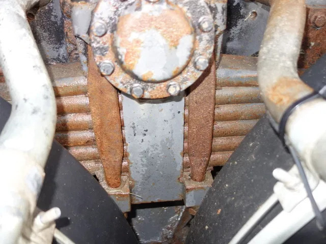 DAF 85.410 CF 6X4 SLEEL SPRINGS MANUAL GEARBOX - Kamion sa hidrauličnom kukom: slika 5 DAF 85.410 CF 6X4 SLEEL SPRINGS MANUAL GEARBOX - Kamion sa hidrauličnom kukom: slika 5