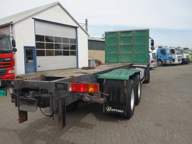 DAF CF85 6X4 460PK MANUAL GEARBOX STEEL SPRINGS - Kamion sa golom šasijom i zatvorenom kabinom: slika 3 DAF CF85 6X4 460PK MANUAL GEARBOX STEEL SPRINGS - Kamion sa golom šasijom i zatvorenom kabinom: slika 3