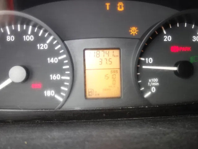 Mercedes-Benz 516CDI met hogedrukspuit 250 bar - Furgon: slika 4 Mercedes-Benz 516CDI met hogedrukspuit 250 bar - Furgon: slika 4