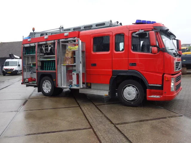 Volvo -330 2000 LITER WATER TANK KRONEBURGPUMP - Vatrogasni kamion: slika 1 Volvo -330 2000 LITER WATER TANK KRONEBURGPUMP - Vatrogasni kamion: slika 1