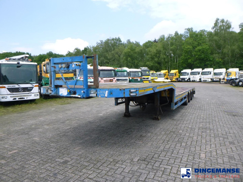 Broshuis 3-axle semi-lowbed trailer 45 t / extendable - Niska poluprikolica za prevoz: slika 1 Broshuis 3-axle semi-lowbed trailer 45 t / extendable - Niska poluprikolica za prevoz: slika 1