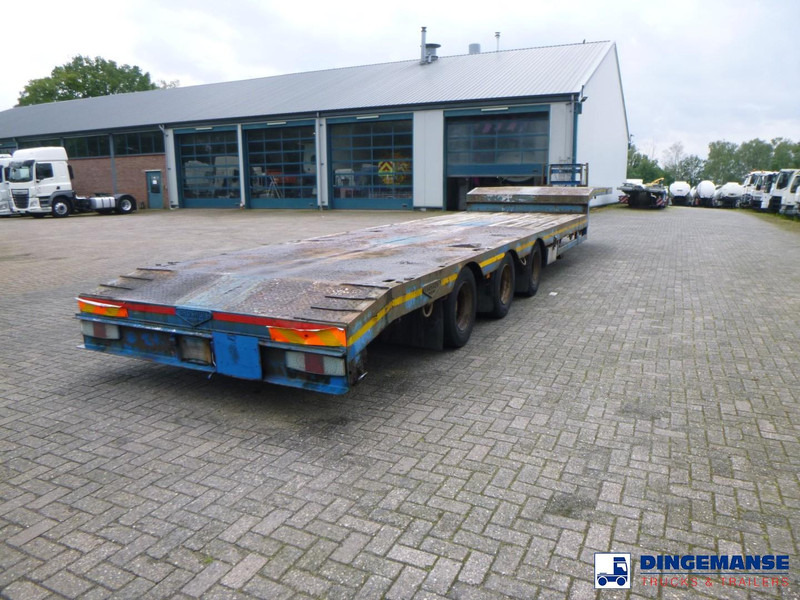 Broshuis 3-axle semi-lowbed trailer 45 t / extendable - Niska poluprikolica za prevoz: slika 4 Broshuis 3-axle semi-lowbed trailer 45 t / extendable - Niska poluprikolica za prevoz: slika 4
