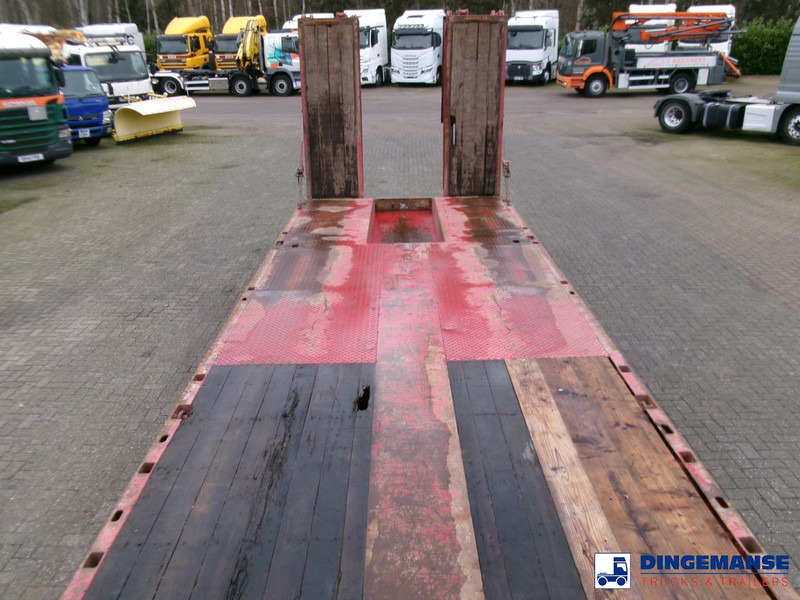 Niska poluprikolica za prevoz Broshuis 3-axle semi lowbed trailer 45t + ramps - DAMAGED: slika 15