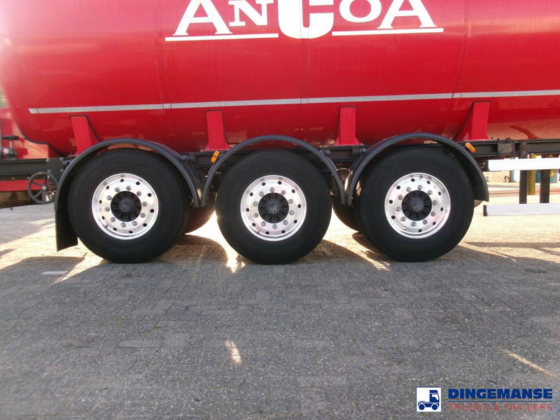 COBO Bitumen tank inox 34 m3 / 1 comp - Poluprikolica cisterna: slika 5 COBO Bitumen tank inox 34 m3 / 1 comp - Poluprikolica cisterna: slika 5