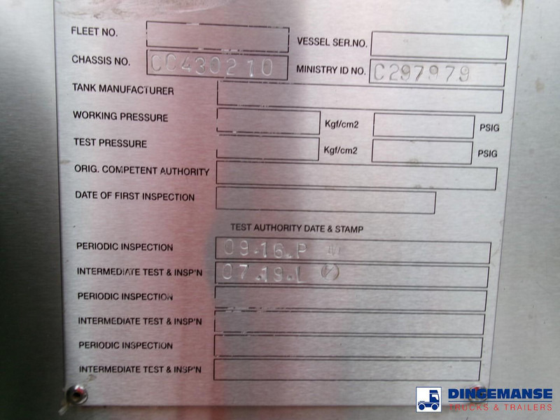 Poluprikolica cisterna Clayton Chemical tank inox 18 m3 / 1 comp: slika 17
