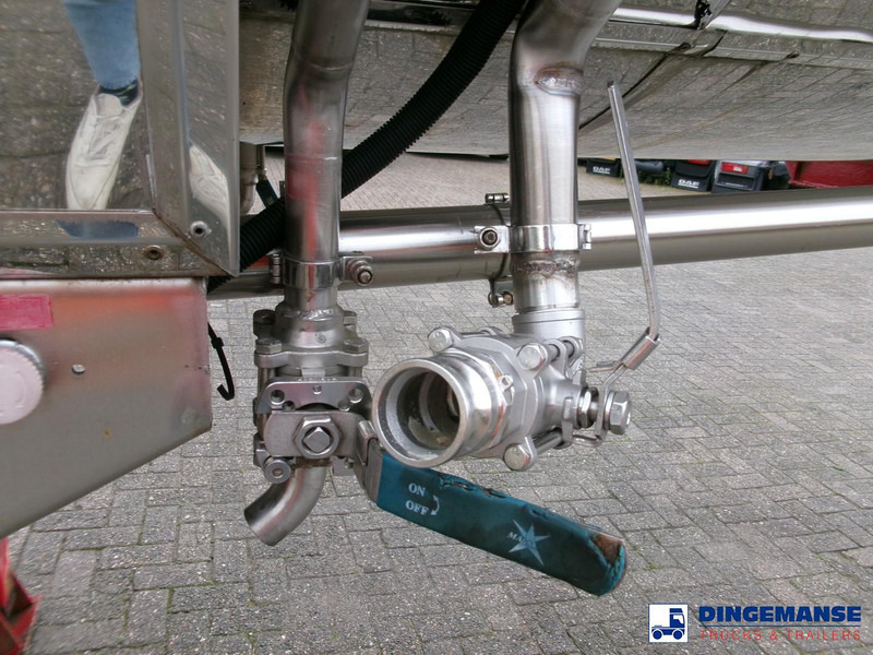 Poluprikolica cisterna Clayton Chemical tank inox 18 m3 / 1 comp: slika 9