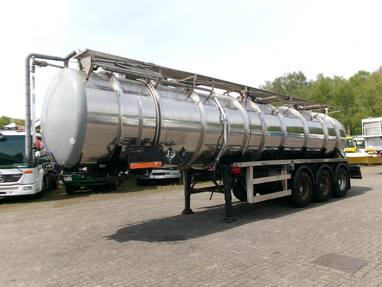 Poluprikolica cisterna za prevoz hemikalija Clayton Chemical tank inox 30 m3 / 1 comp: slika 1