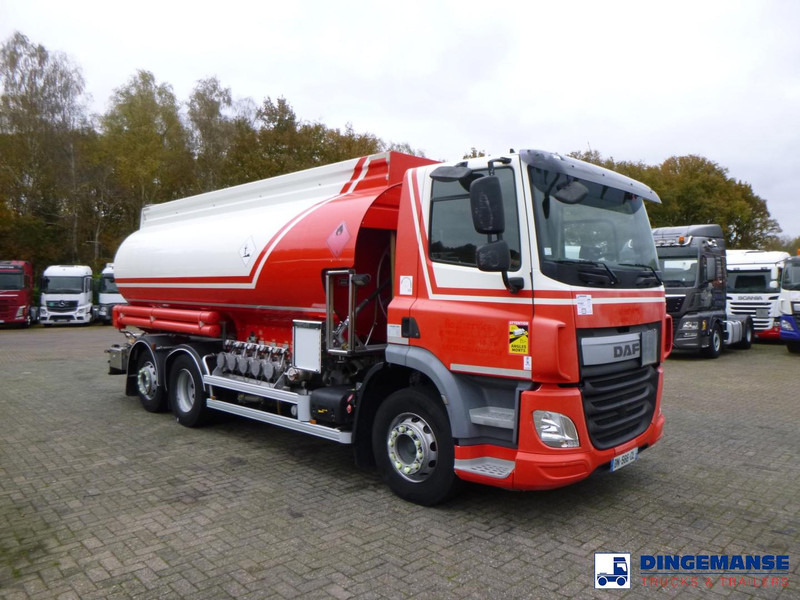 DAF CF 400 6x2 fuel tank 19.5 m3 / 5 comp - Kamion cisterna: slika 2 DAF CF 400 6x2 fuel tank 19.5 m3 / 5 comp - Kamion cisterna: slika 2