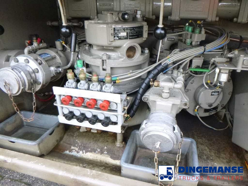 Kamion cisterna DAF CF 85.360 6X2 fuel tank alu 22 m3 / 4 comp + pump: slika 13