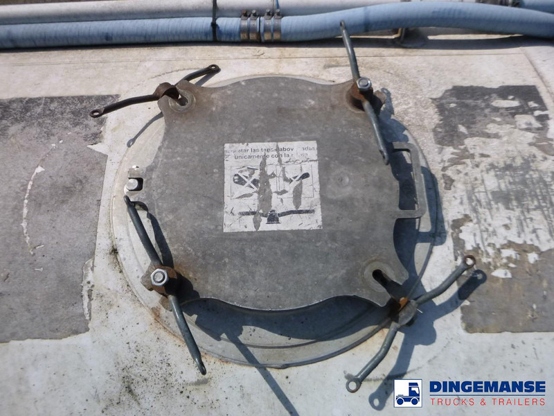 Feldbinder Powder tank alu 63 m3 / 1 comp (tipping) - Poluprikolica cisterna: slika 5 Feldbinder Powder tank alu 63 m3 / 1 comp (tipping) - Poluprikolica cisterna: slika 5