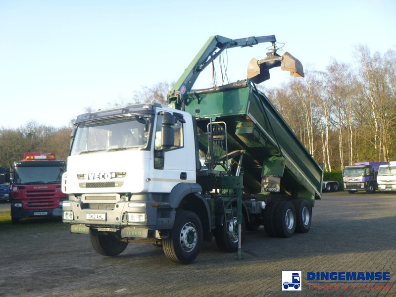 Iveco AD340T36 8x4 RHD tipper + HMF 1244 Z1 - Kamion sa dizalicom: slika 1 Iveco AD340T36 8x4 RHD tipper + HMF 1244 Z1 - Kamion sa dizalicom: slika 1