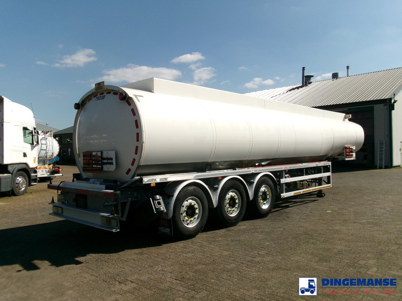 Lakeland Fuel tank alu 42.8 m3 / 6 comp + pump - Poluprikolica cisterna: slika 4 Lakeland Fuel tank alu 42.8 m3 / 6 comp + pump - Poluprikolica cisterna: slika 4