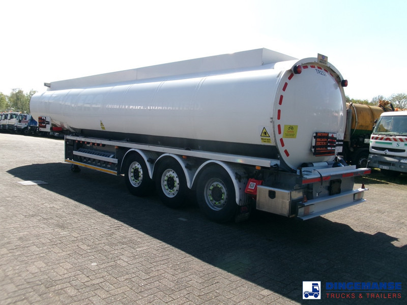 Lakeland Fuel tank alu 42.8 m3 / 6 comp + pump - Poluprikolica cisterna: slika 3 Lakeland Fuel tank alu 42.8 m3 / 6 comp + pump - Poluprikolica cisterna: slika 3