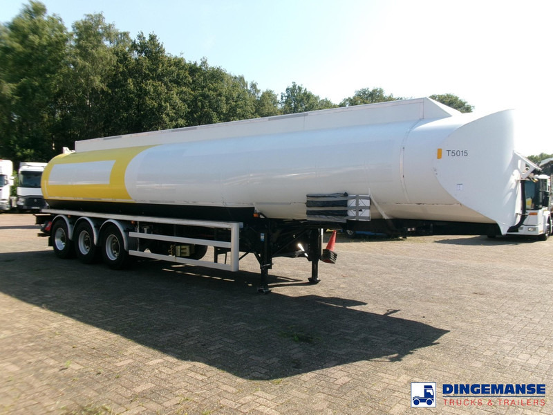 Lakeland Fuel tank alu 43 m3 / 6 comp - Poluprikolica cisterna: slika 2 Lakeland Fuel tank alu 43 m3 / 6 comp - Poluprikolica cisterna: slika 2