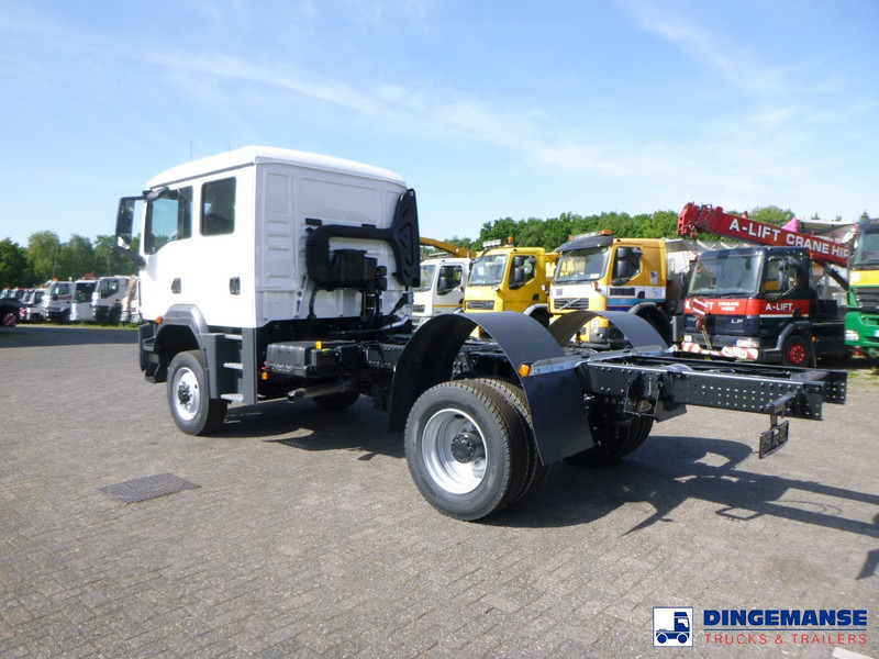MAN TGM 13.320 4X4 BL chassis / new/unused - Kamion sa golom šasijom i zatvorenom kabinom: slika 3 MAN TGM 13.320 4X4 BL chassis / new/unused - Kamion sa golom šasijom i zatvorenom kabinom: slika 3