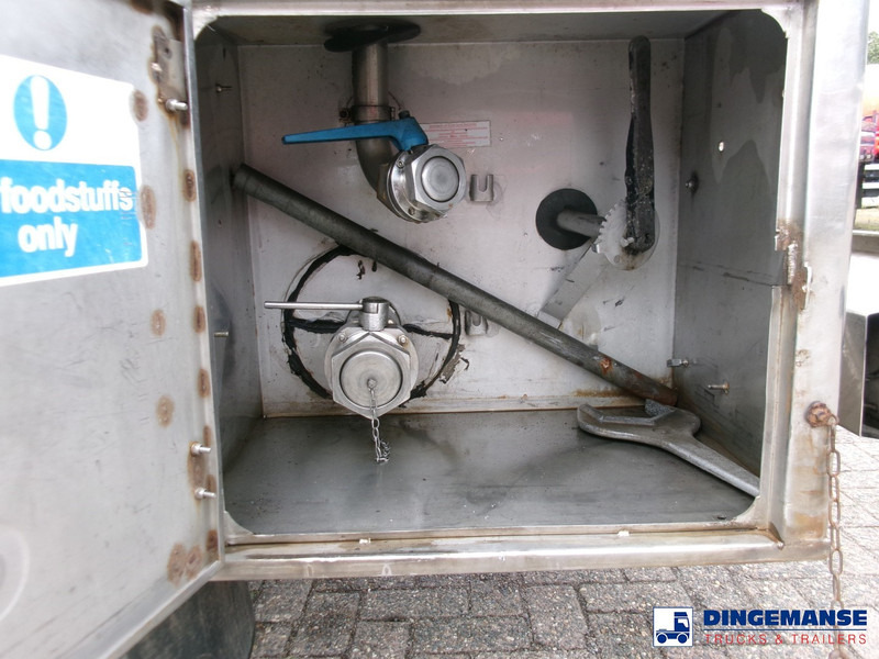 Magyar Food tank inox 30 m3 / 1 comp - Poluprikolica cisterna: slika 5 Magyar Food tank inox 30 m3 / 1 comp - Poluprikolica cisterna: slika 5
