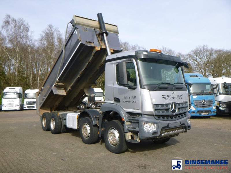 Mercedes-Benz Arocs 3246 8x4 RHD tipper - Istovarivač: slika 2 Mercedes-Benz Arocs 3246 8x4 RHD tipper - Istovarivač: slika 2