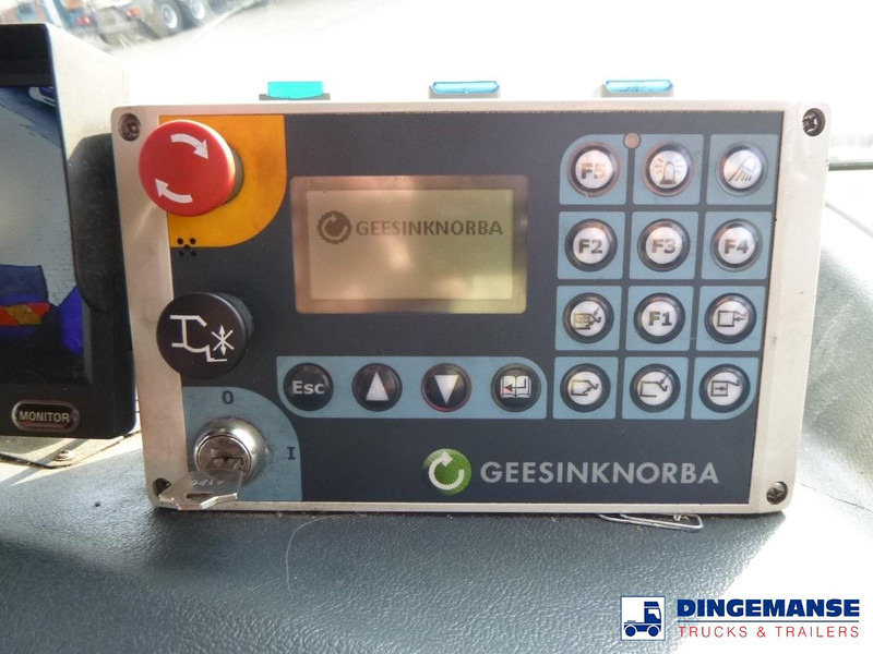 Mercedes-Benz Econic 2629 6x4 RHD Euro 5 EEV Geesink Norba refuse truck Mercedes-Benz Econic 2629 6x4 RHD Euro 5 EEV Geesink Norba refuse truck: slika 12