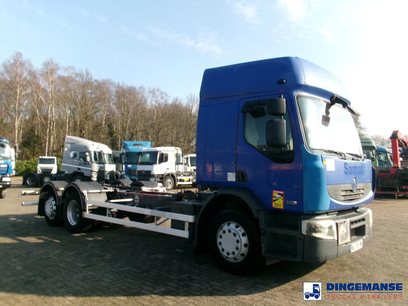 Renault Premium 370 6x2 chassis - Kamion sa golom šasijom i zatvorenom kabinom: slika 2 Renault Premium 370 6x2 chassis - Kamion sa golom šasijom i zatvorenom kabinom: slika 2