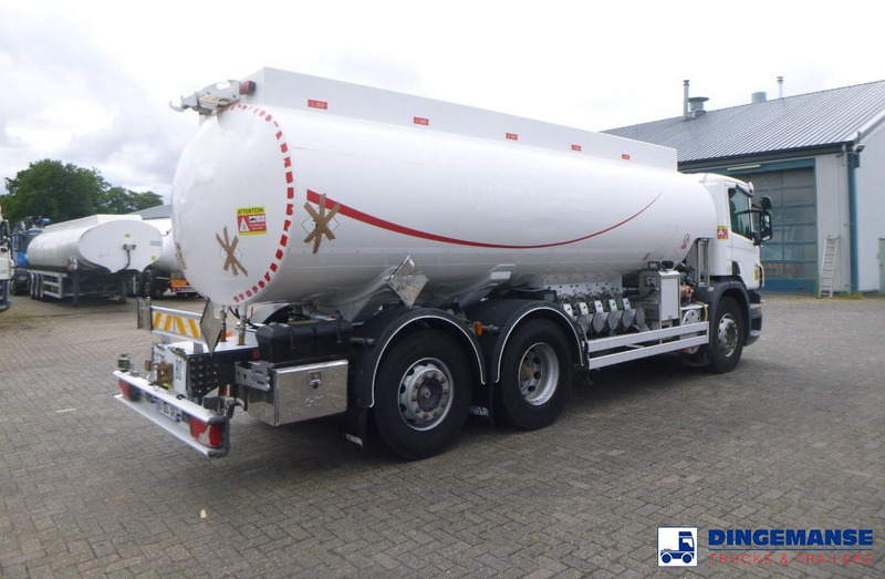 Scania P 320 DB 6X2 fuel tank 18.8 m3 / 5 comp - Kamion cisterna: slika 4 Scania P 320 DB 6X2 fuel tank 18.8 m3 / 5 comp - Kamion cisterna: slika 4