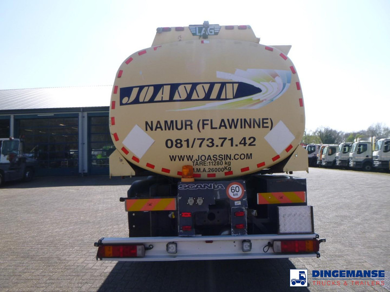 Scania P 420 6x2 fuel tank 20.6 m3 / 4 comp - Kamion cisterna: slika 5 Scania P 420 6x2 fuel tank 20.6 m3 / 4 comp - Kamion cisterna: slika 5