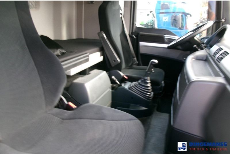 Tegljač MAN TGX 18.440 4x4 Hydrodrive + Hydraulics: slika 15 Tegljač MAN TGX 18.440 4x4 Hydrodrive + Hydraulics: slika 15