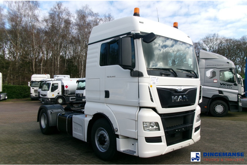 MAN TGX 18.440 4x4 Hydrodrive + Hydraulics - Tegljač: slika 2 MAN TGX 18.440 4x4 Hydrodrive + Hydraulics - Tegljač: slika 2