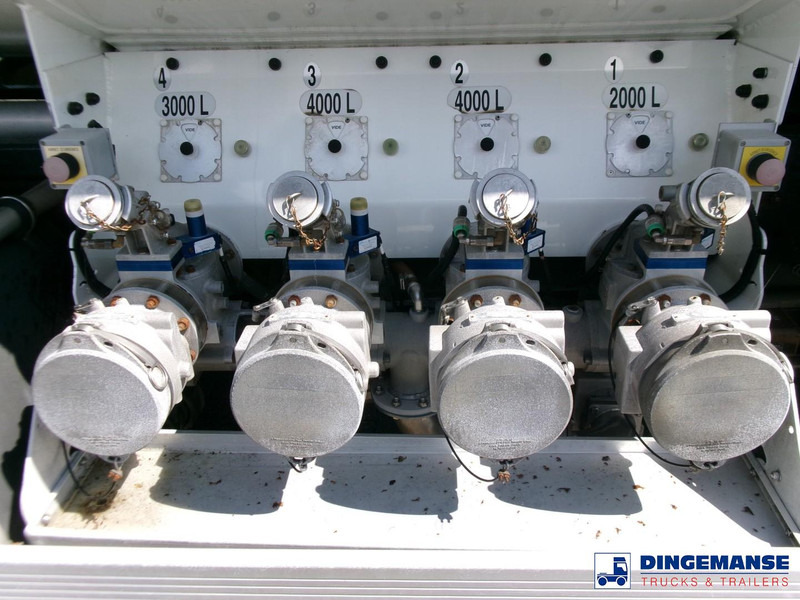 Volvo FE 260 4x2 dxi fuel tank 13.3 m3 / 4 comp / ADR 21-06-2024 Volvo FE 260 4x2 dxi fuel tank 13.3 m3 / 4 comp / ADR 21-06-2024: slika 12