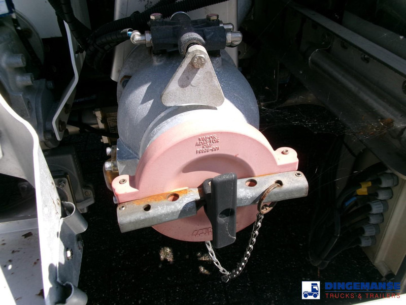 Volvo FE 260 4x2 dxi fuel tank 13.3 m3 / 4 comp / ADR 21-06-2024 Volvo FE 260 4x2 dxi fuel tank 13.3 m3 / 4 comp / ADR 21-06-2024: slika 13