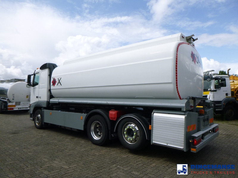 Volvo FH 460 6x2 fuel tank 23.6 m3 / 4 comp - Kamion cisterna: slika 4 Volvo FH 460 6x2 fuel tank 23.6 m3 / 4 comp - Kamion cisterna: slika 4