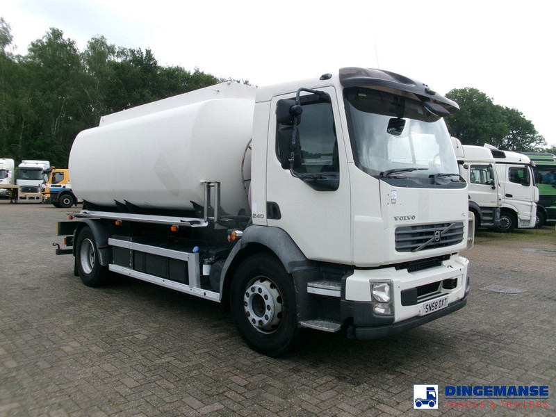 Volvo FL 240 4x2 RHD fuel tank 13 m3 / 4 comp - Kamion cisterna: slika 2 Volvo FL 240 4x2 RHD fuel tank 13 m3 / 4 comp - Kamion cisterna: slika 2