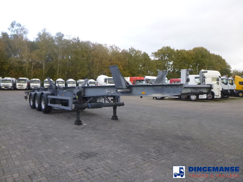 Filiat 3-axle tank trailer chassis incl supports - Poluprikolica cisterna: slika 2 Filiat 3-axle tank trailer chassis incl supports - Poluprikolica cisterna: slika 2