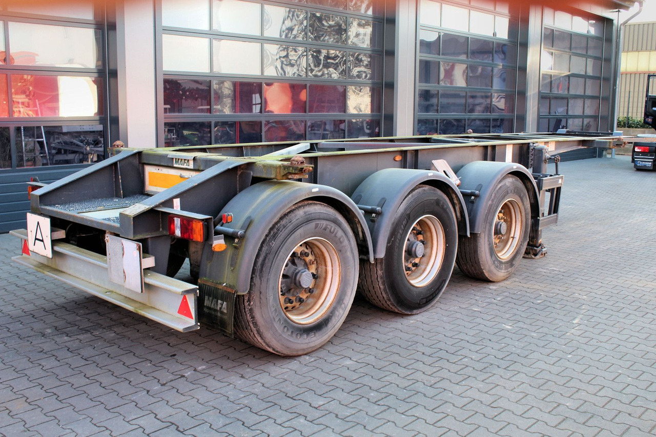 3-Achs MAFA BDF Wechsel Container ADR/GGVS - Poluprikolica za prevoz kontejnera/ Poluprikolica sa promenjivim sandukom: slika 4 3-Achs MAFA BDF Wechsel Container ADR/GGVS - Poluprikolica za prevoz kontejnera/ Poluprikolica sa promenjivim sandukom: slika 4