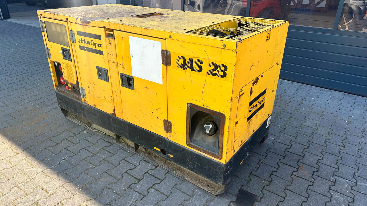 ATLAS Copco QAS 28 Yds BJ 1996 Elektro Stromgenerator Stromaggregat Notstrom - Set generatora: slika 2 ATLAS Copco QAS 28 Yds BJ 1996 Elektro Stromgenerator Stromaggregat Notstrom - Set generatora: slika 2