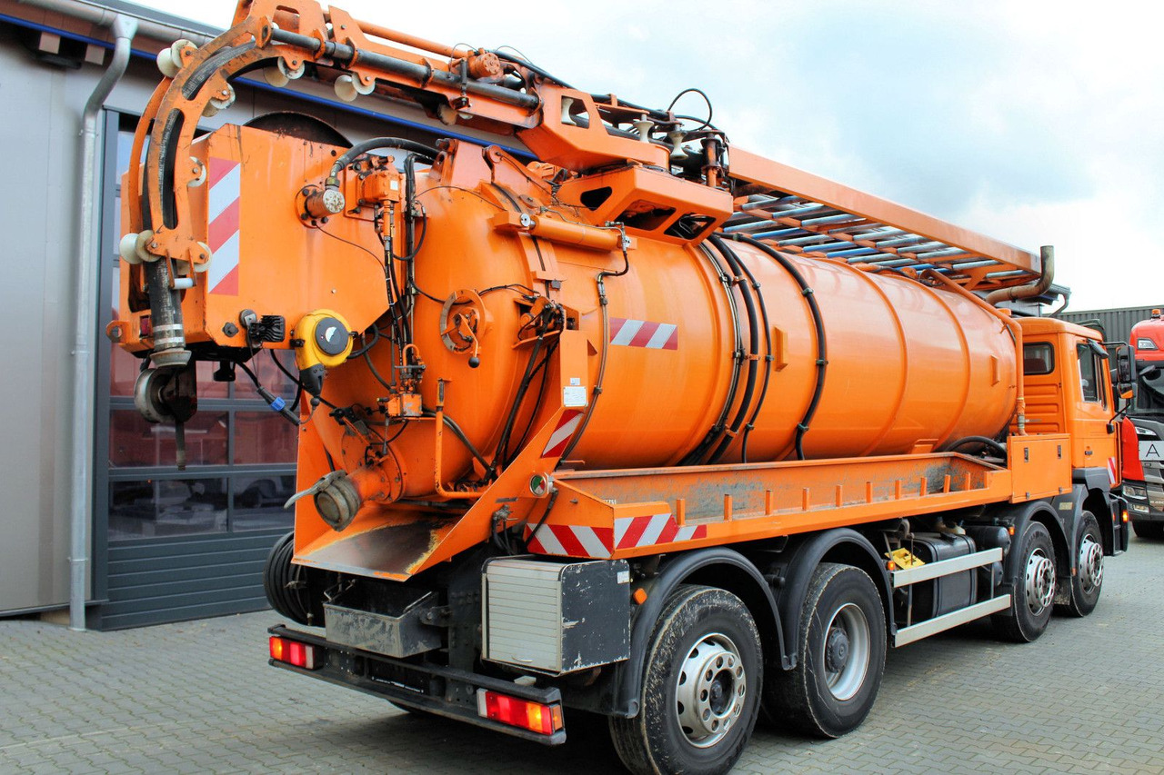 MAN FE 32.410 A 8x2 Assmann 17m³ Saug u.Druck INOX - Vakuumska cisterna: slika 4 MAN FE 32.410 A 8x2 Assmann 17m³ Saug u.Druck INOX - Vakuumska cisterna: slika 4