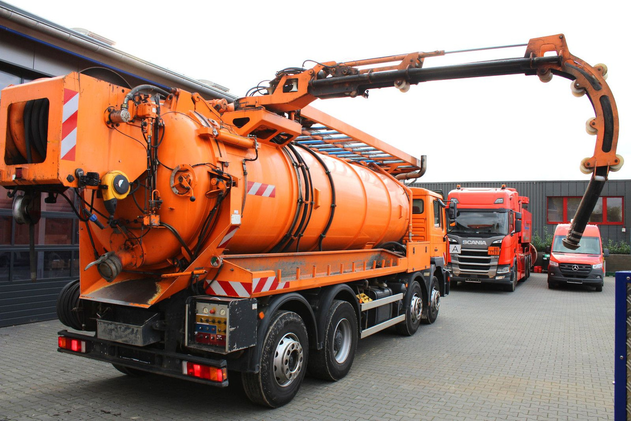 MAN FE 32.410 A 8x2 Assmann 17m³ Saug u.Druck INOX - Vakuumska cisterna: slika 5 MAN FE 32.410 A 8x2 Assmann 17m³ Saug u.Druck INOX - Vakuumska cisterna: slika 5