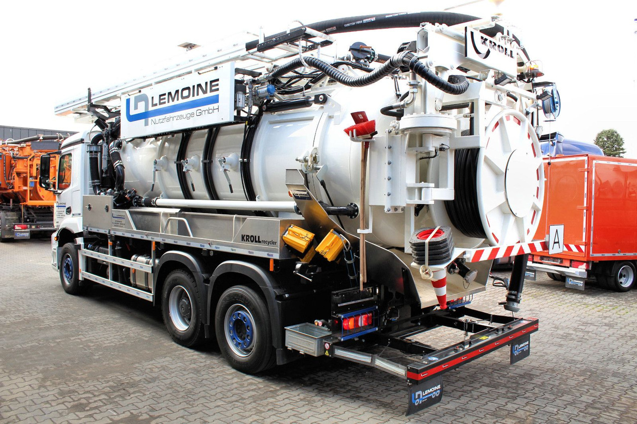 Mercedes-Benz AROCS 2546 6x2 Kroll 14m³ WRG Wasserrückgewinner - Vakuumska cisterna: slika 4 Mercedes-Benz AROCS 2546 6x2 Kroll 14m³ WRG Wasserrückgewinner - Vakuumska cisterna: slika 4