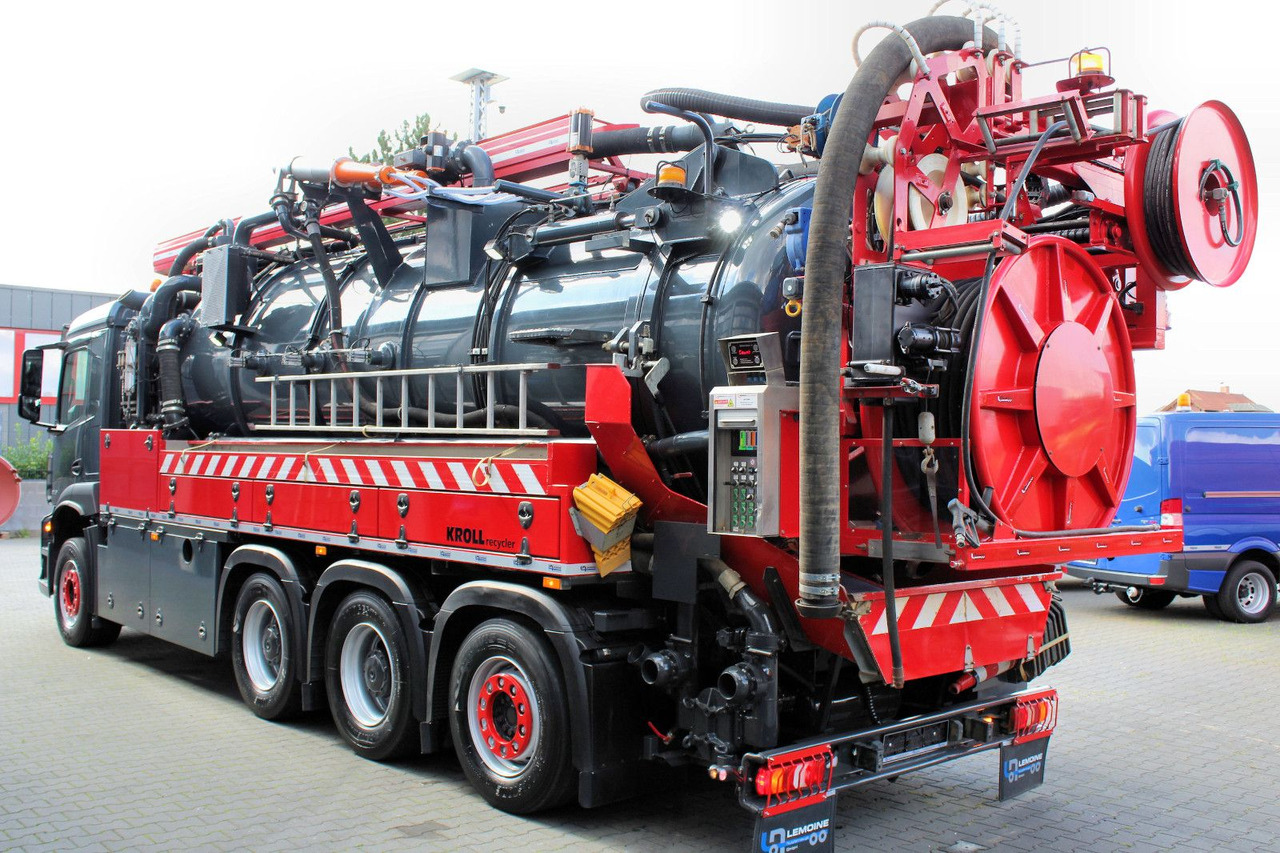 Mercedes-Benz AROCS 3246 8x4 Kroll 16m³ WRG Winterheizung -15C - Vakuumska cisterna: slika 3 Mercedes-Benz AROCS 3246 8x4 Kroll 16m³ WRG Winterheizung -15C - Vakuumska cisterna: slika 3